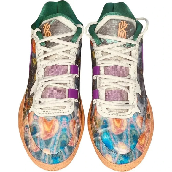 Nike Kyrie Circle Of Life Athletic Sneakers